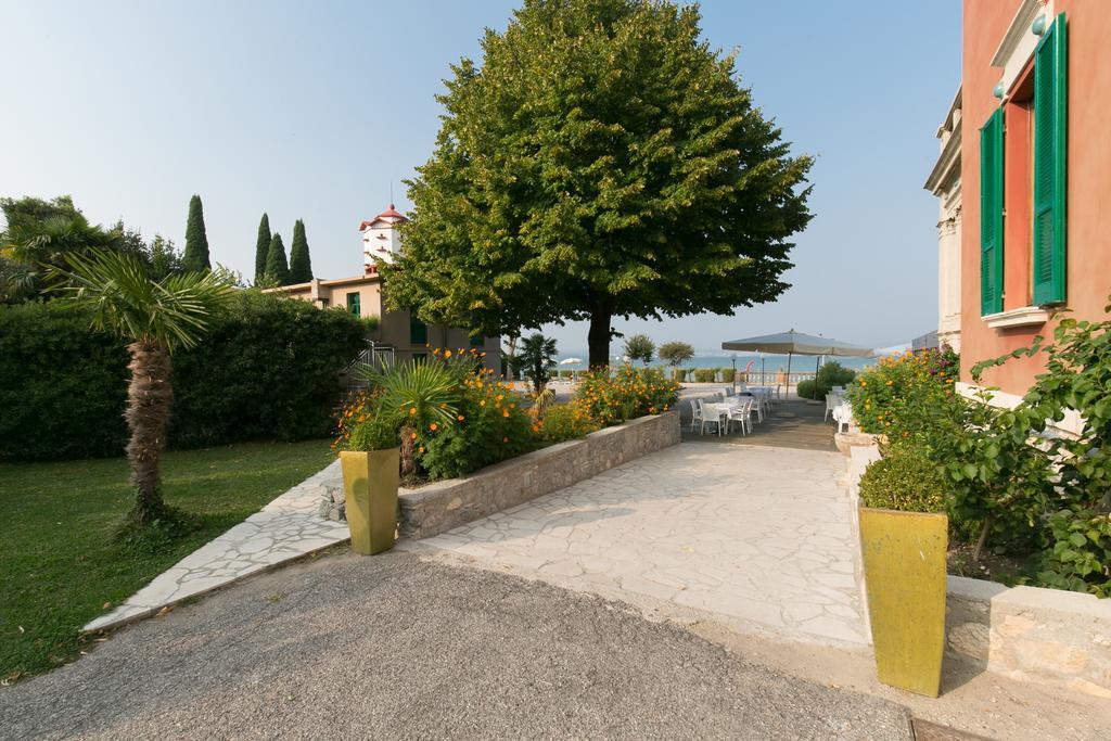 Villa Pioppi Hotel Sirmione Dış mekan fotoğraf